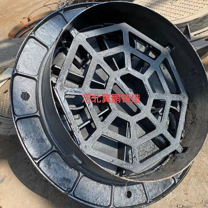 球（qiú）墨鑄鐵井蓋